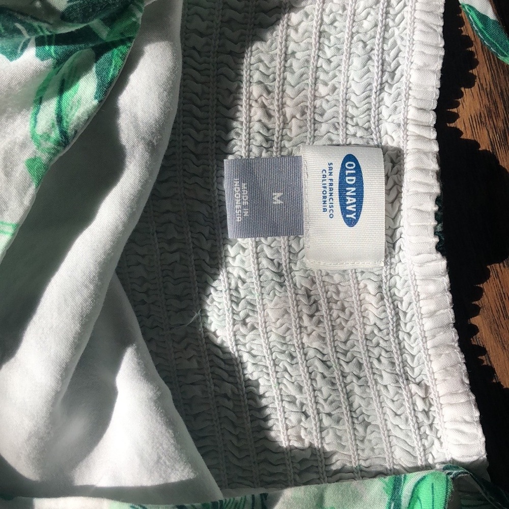 Old Navy Tropical Leaves Summer Dress